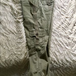 Guess Cropped Cargo Pants